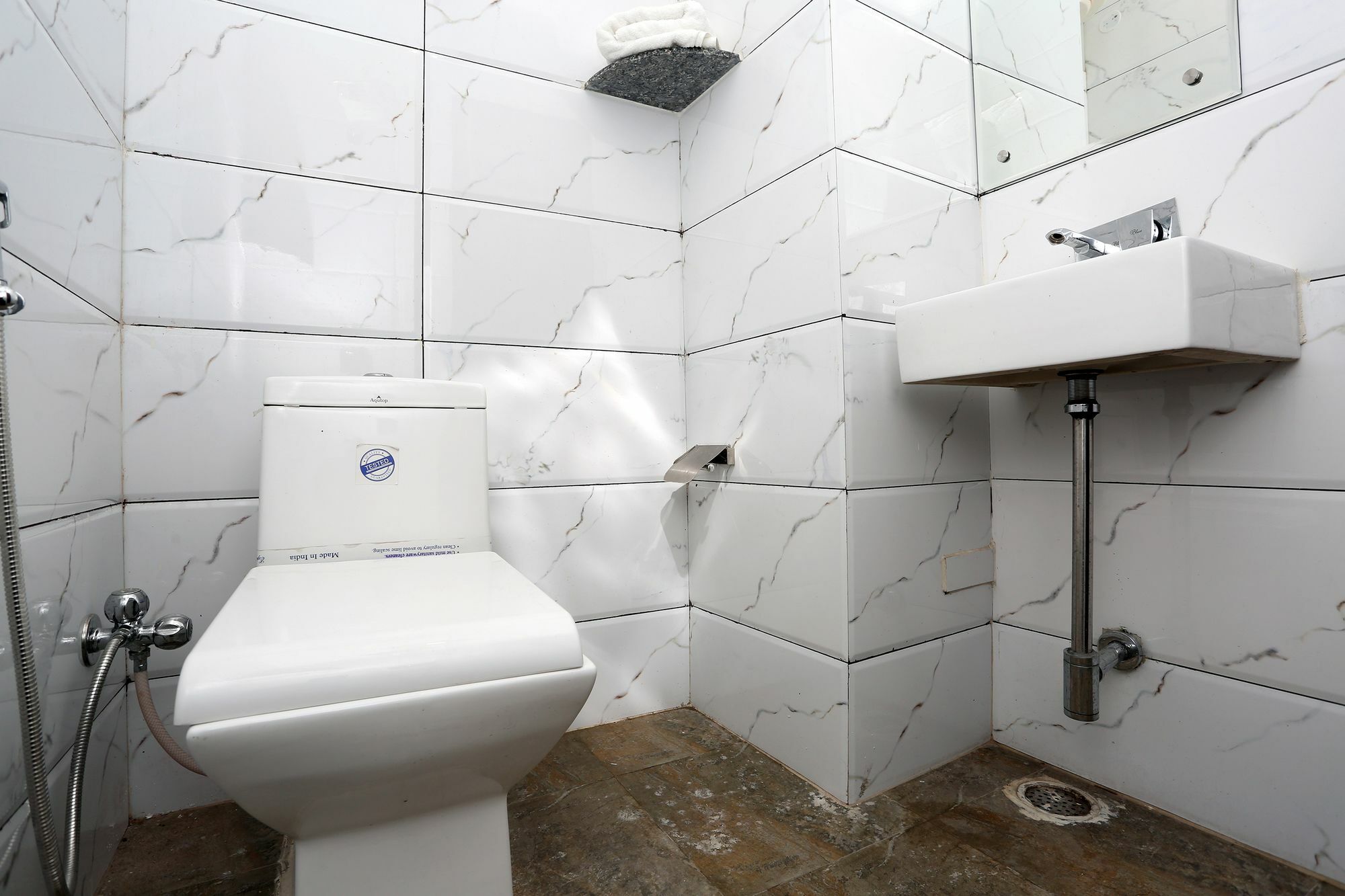 Hotel Aero Stay New Delhi Bagian luar foto